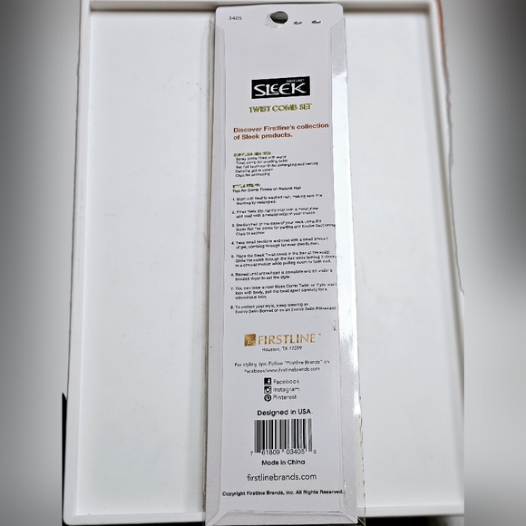 NWT SLEEK SET OF 2 BLACK SPIRAL OUT WITH US HAIR COMBS! - Picture 2 of 5